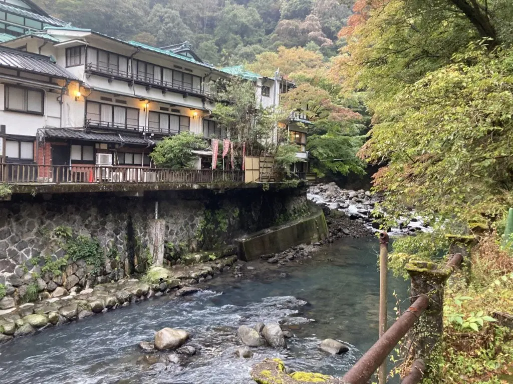 伊豆-箱根通信
